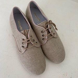 Geppetto’s kids dress shoes